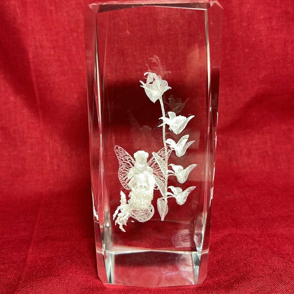 3-D laser etched crystal paperweight/decoration-fairy‎ with flowers - Picture 4 of 6